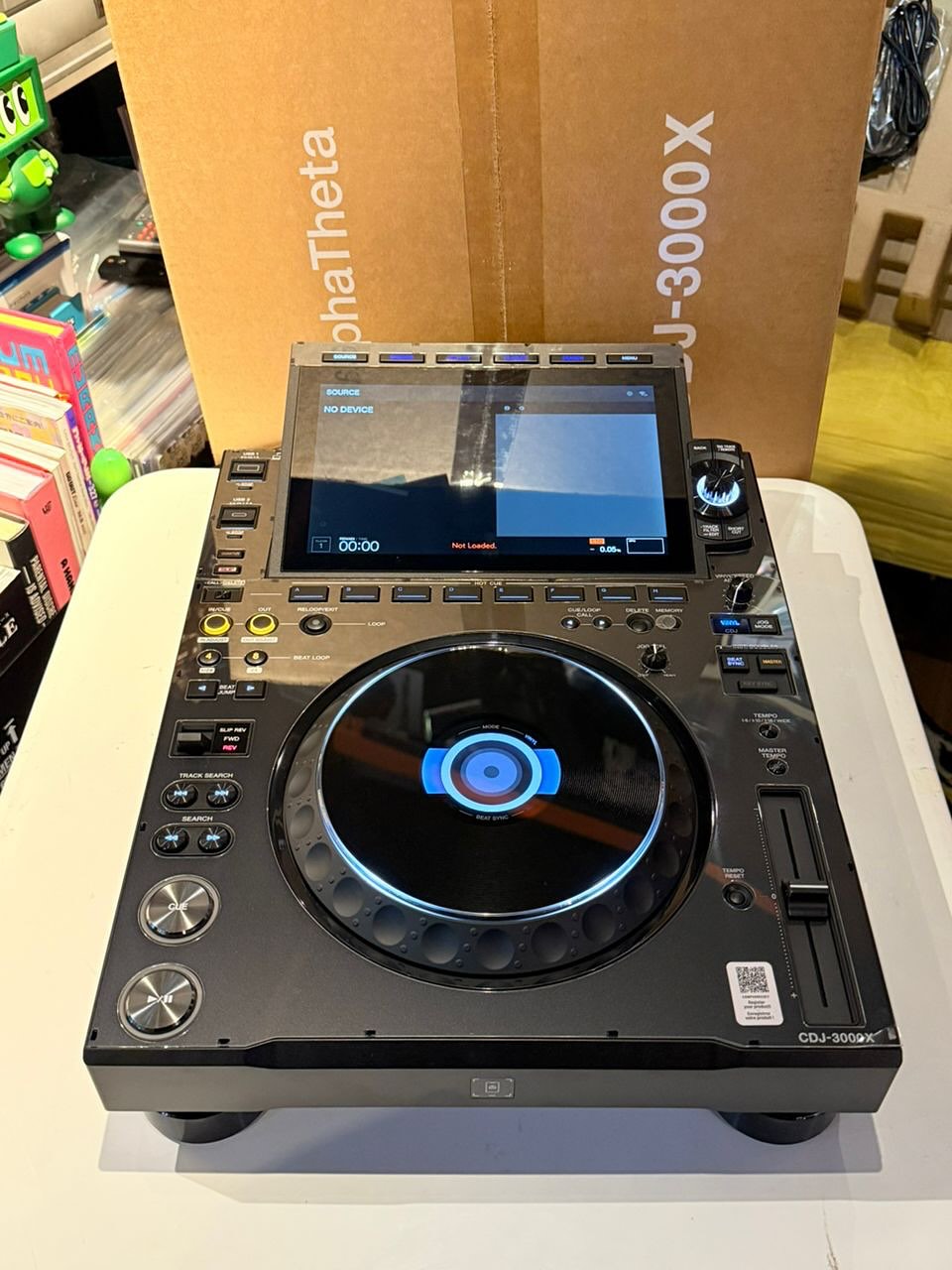 AlphaTheta CDJ-3000X , Pioneer CDJ-3000, Pioneer DJ DJM-A9, AlphaTheta Euphonia, Pioneer CDJ-2000NXS2, Pioneer DJM-900NXS2, Pioneer DJ DJM-V10-LF , Pioneer DJ DJM-S11, Pioneer  CDJ-TOUR1 , Pioneer DJM
